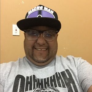 Meet your Posher, Johnny